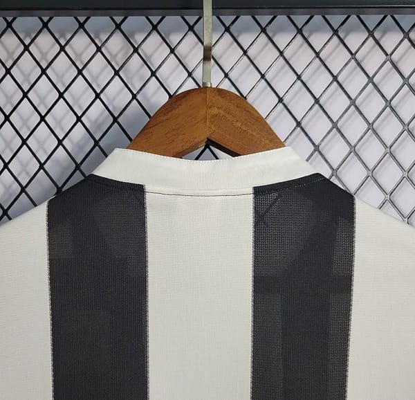 Retro 1995-97 Long Sleeve Newcastle Home Soccer Jersey - Image 6