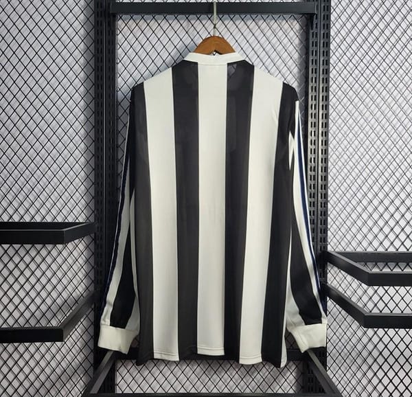 Retro 1995-97 Long Sleeve Newcastle Home Soccer Jersey - Image 7