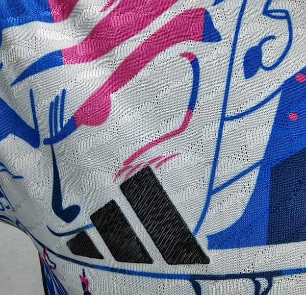 Player Version 2022 Japan X Dragon Ball Special Edition Soccer Jersey - Image 7