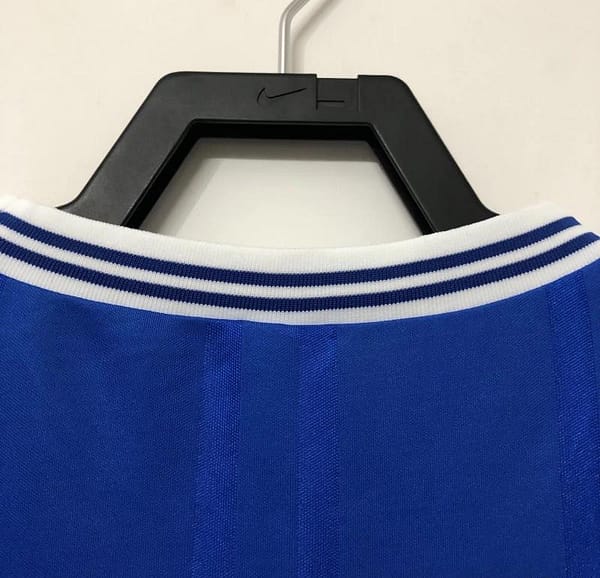 Retro 85/86 Everton Home Soccer Jersey - Image 6