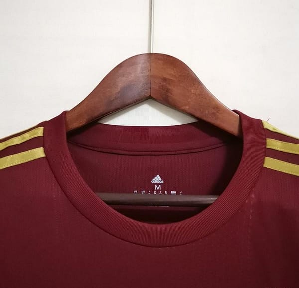 22 23 Bayern Munich Oktoberfest Jersey - Image 9