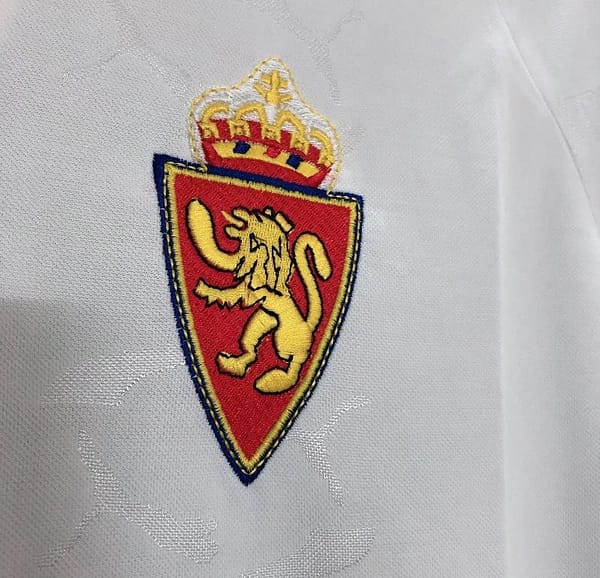 Retro 94/95 Zaragoza Home Soccer Jersey - Image 4