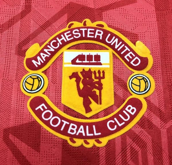 Retro 92/94 Manchester United Home Jersey - Image 2