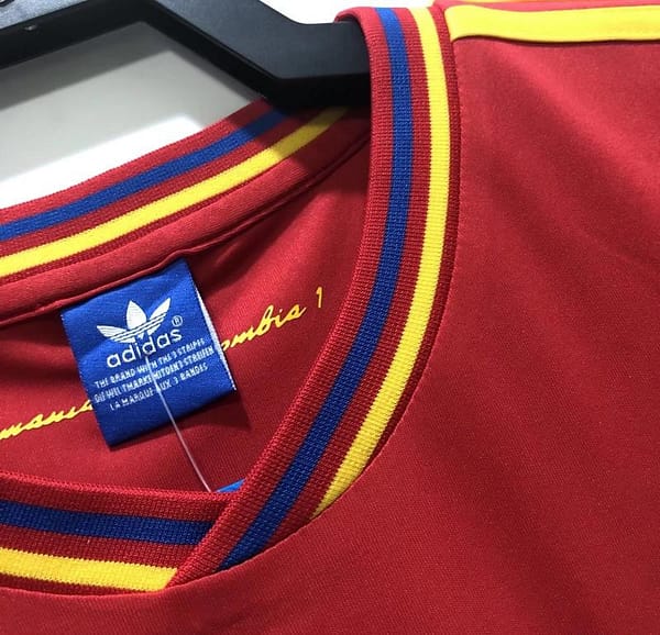 Retro 1990 Colombia Away Red Soccer Jersey - Image 5