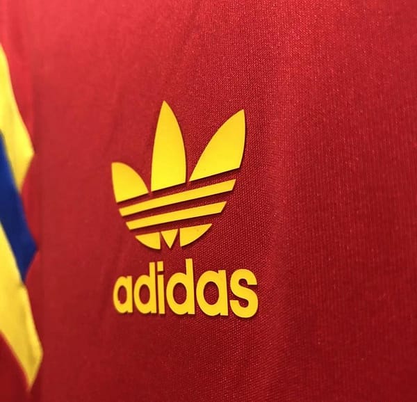 Retro 1990 Colombia Away Red Soccer Jersey - Image 6
