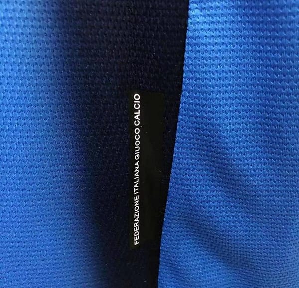 Retro 2006 Italy Home Soccer Jersey - Image 2