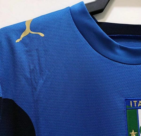 Retro 2006 Italy Home Soccer Jersey - Image 7
