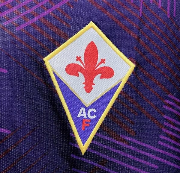 Retro 92/93 Fiorentina Home Soccer Jersey - Image 3