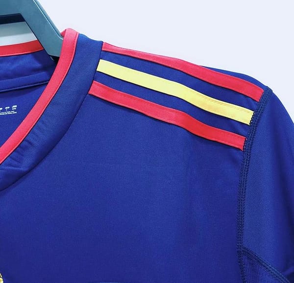 Retro 2010 Spain Away Soccer Jersey - Image 9