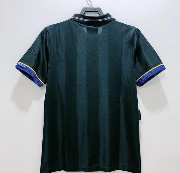 Retro 93/94 Manchester United Away Soccer Jersey - Image 9