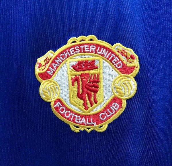 Retro 84/85 Manchester United Away Soccer Jersey - Image 6