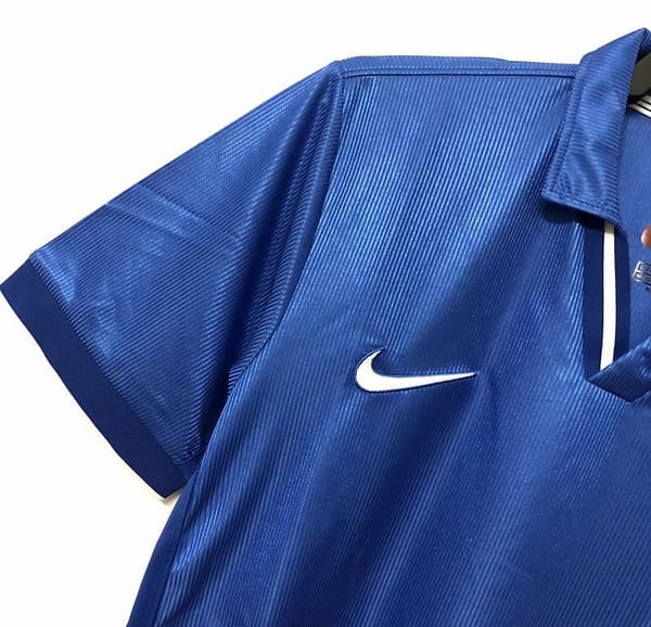 Retro 1998 Italy Home Soccer Jersey - Image 11