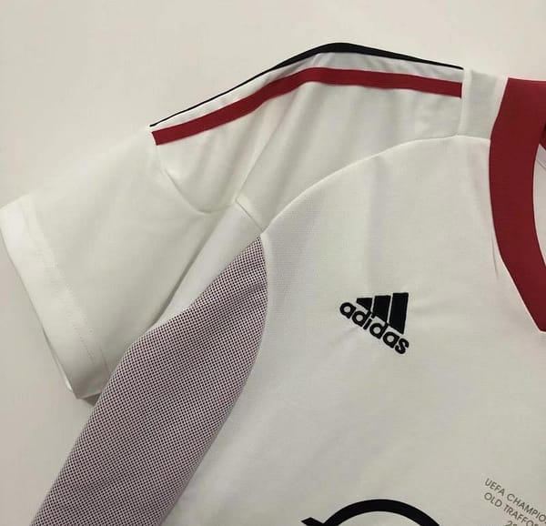 Retro 02/03 AC Milan Away Soccer Jersey - Image 12
