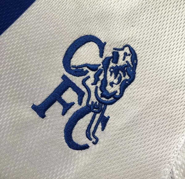 Retro 03/04 Chelsea Away Soccer Jersey - Image 6