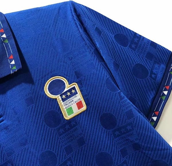 Retro 1994 Italy Home Soccer Jersey - Image 6