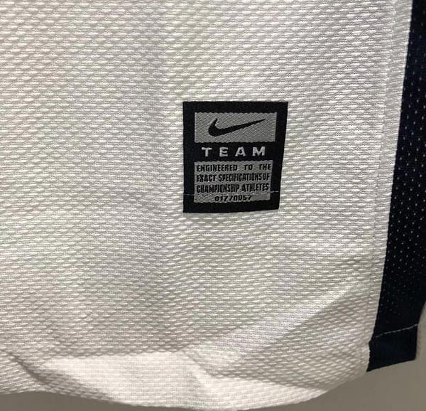 Retro 08/09 Manchester United Away Champions Version Soccer Jersey - Image 3