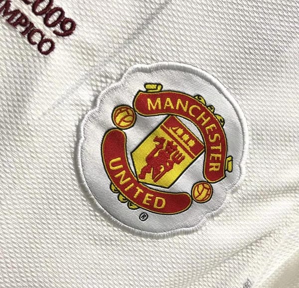 Retro 08/09 Manchester United Away Champions Version Soccer Jersey - Image 7