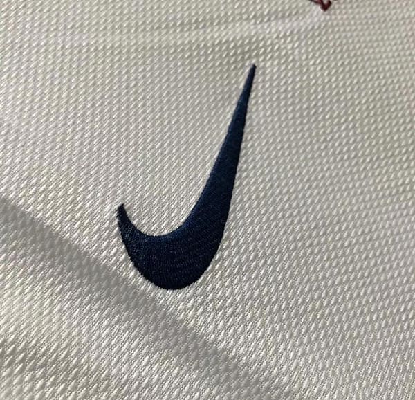 Retro 08/09 Manchester United Away Champions Version Soccer Jersey - Image 8