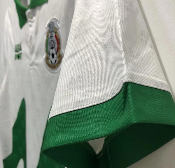 Retro 1995 Mexico Away White Soccer Jersey - Image 2