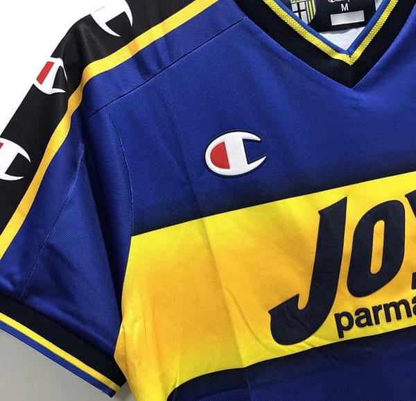 Retro 01/02 Parma Home Soccer Jersey - Image 9