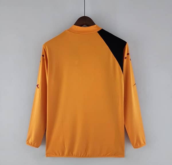 Retro 05/06 Long Sleeve Roma Home Soccer Jersey - Image 4