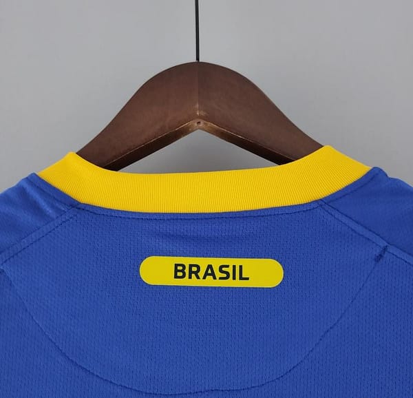 Retro 2010 Brazil Away Soccer Jersey - Image 3