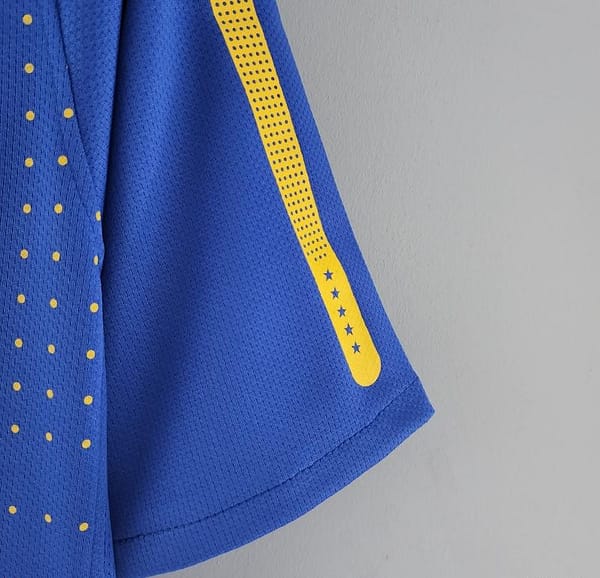 Retro 2010 Brazil Away Soccer Jersey - Image 5