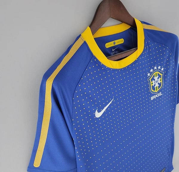 Retro 2010 Brazil Away Soccer Jersey - Image 8