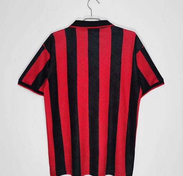 Retro 1995/96 AC Milan Home Soccer Jersey - Image 10