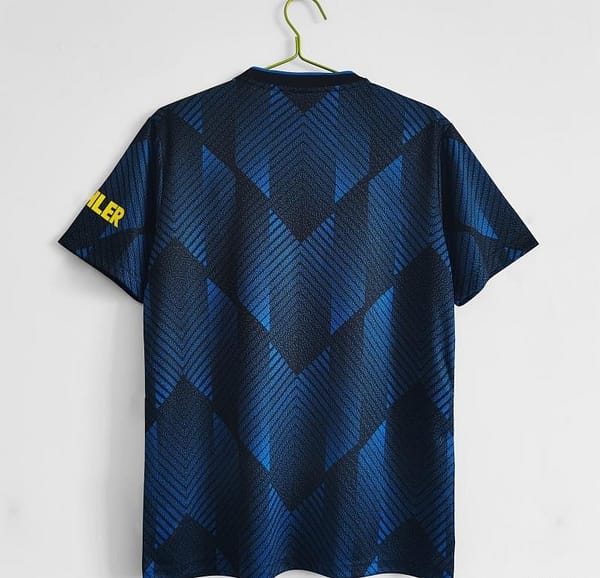 Retro 21/22 Manchester United Third Soccer Jersey - Image 2