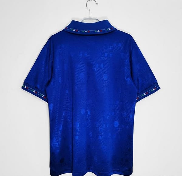 Retro 1994 Italy Home Soccer Jersey - Image 10