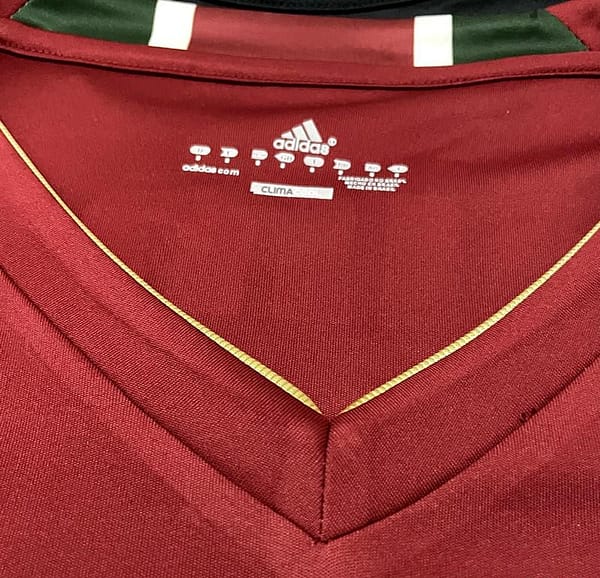 Retro 2012 Fluminense Third Soccer Jersey - Image 9