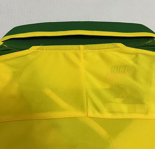 Retro 1997 Brazil Home Soccer Jersey - Image 2