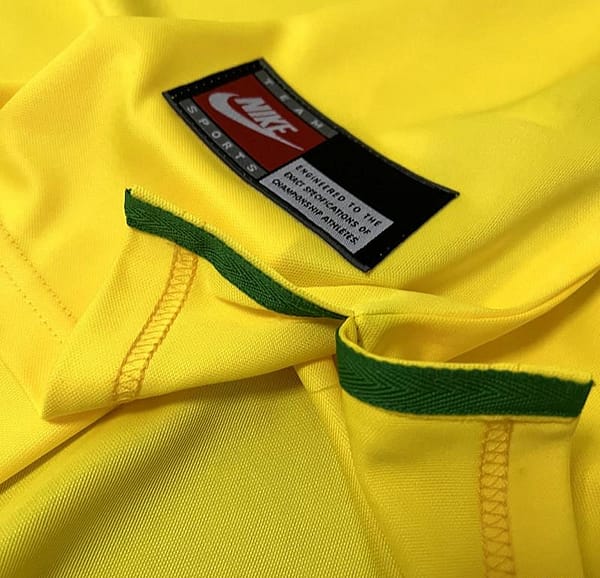 Retro 1997 Brazil Home Soccer Jersey - Image 5