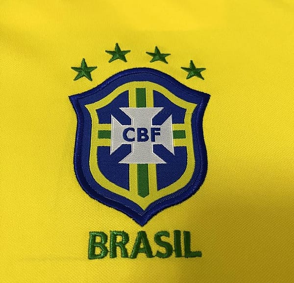 Retro 1997 Brazil Home Soccer Jersey - Image 10