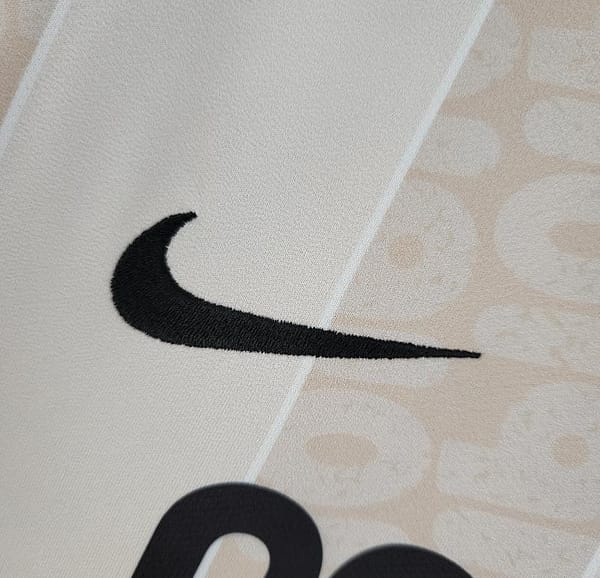 Retro 2010 Corinthians 100th Anniversary Beige Jersey - Image 9