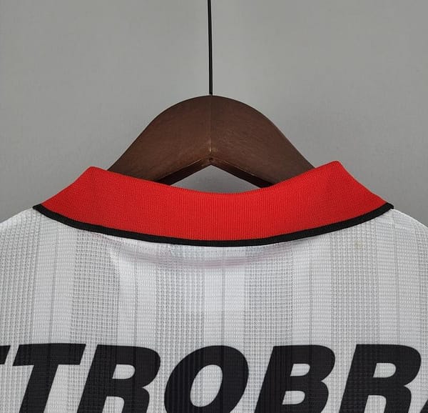 Retro 1995 Flamengo Away Soccer Jersey - Image 3