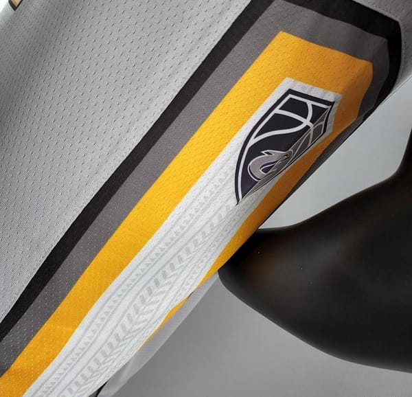 2018 Irving #2 Cleveland Cavaliers Grey NBA Jersey - Image 3