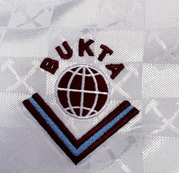 Retro 89/90 West Ham Away Soccer Jersey - Image 6