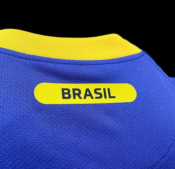 Retro 2010 Brazil Away Soccer Jersey - Image 4