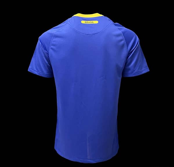 Retro 2010 Brazil Away Soccer Jersey - Image 5