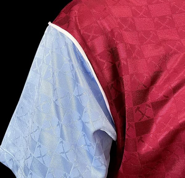 Retro 89/90 West Ham home Soccer Jersey - Image 7