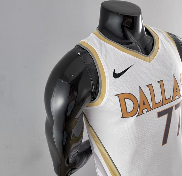 2020 Dallas Mavericks DONCIC#77 City Edition White NBA Jersey - Image 7