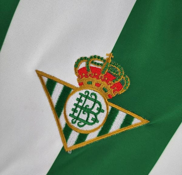 Retro Real Betis 01/02 Home Soccer Jersey - Image 8