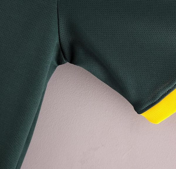 Retro Goalkeeper Brazil 1998 Dark Green Jersey - Image 5