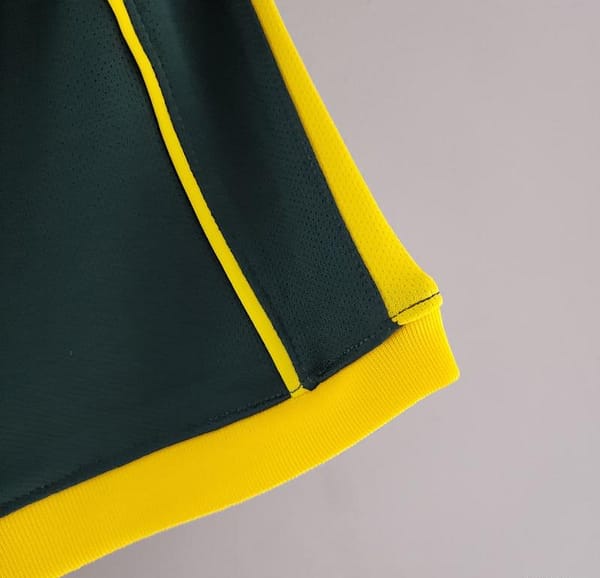 Retro Goalkeeper Brazil 1998 Dark Green Jersey - Image 9