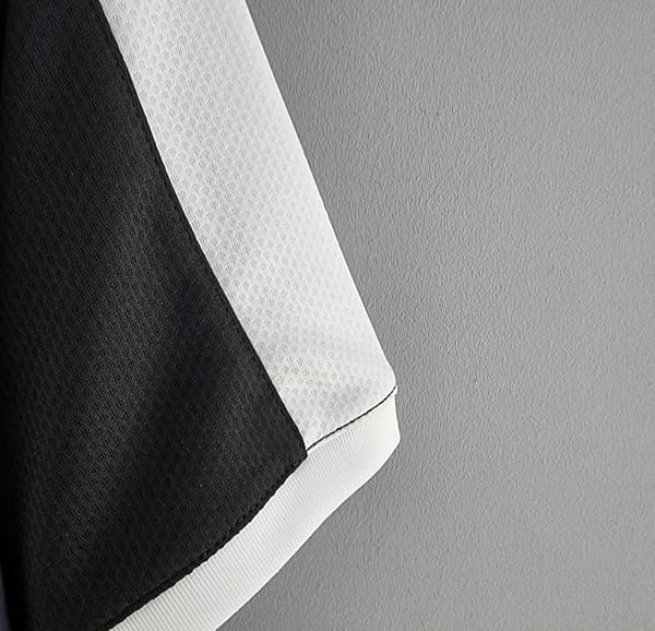Retro Leicester City 15/16 Away Soccer Jersey - Image 9