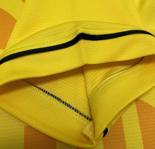 Retro 1994 Brazil Home Soccer Jersey - Image 5
