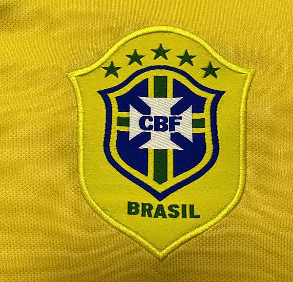Retro 2006 Brazil Home Soccer Jersey - Image 10