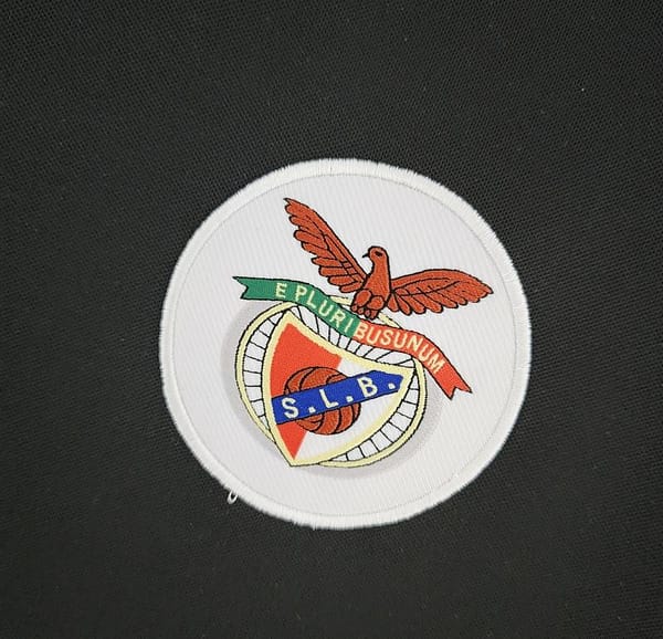 Retro 73/74 Benfica Away Soccer Jersey - Image 7